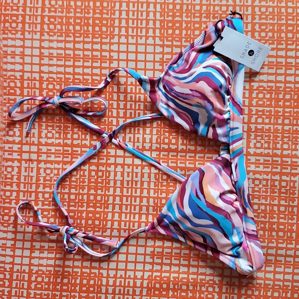 NWT Shade & Shore Bikini Top